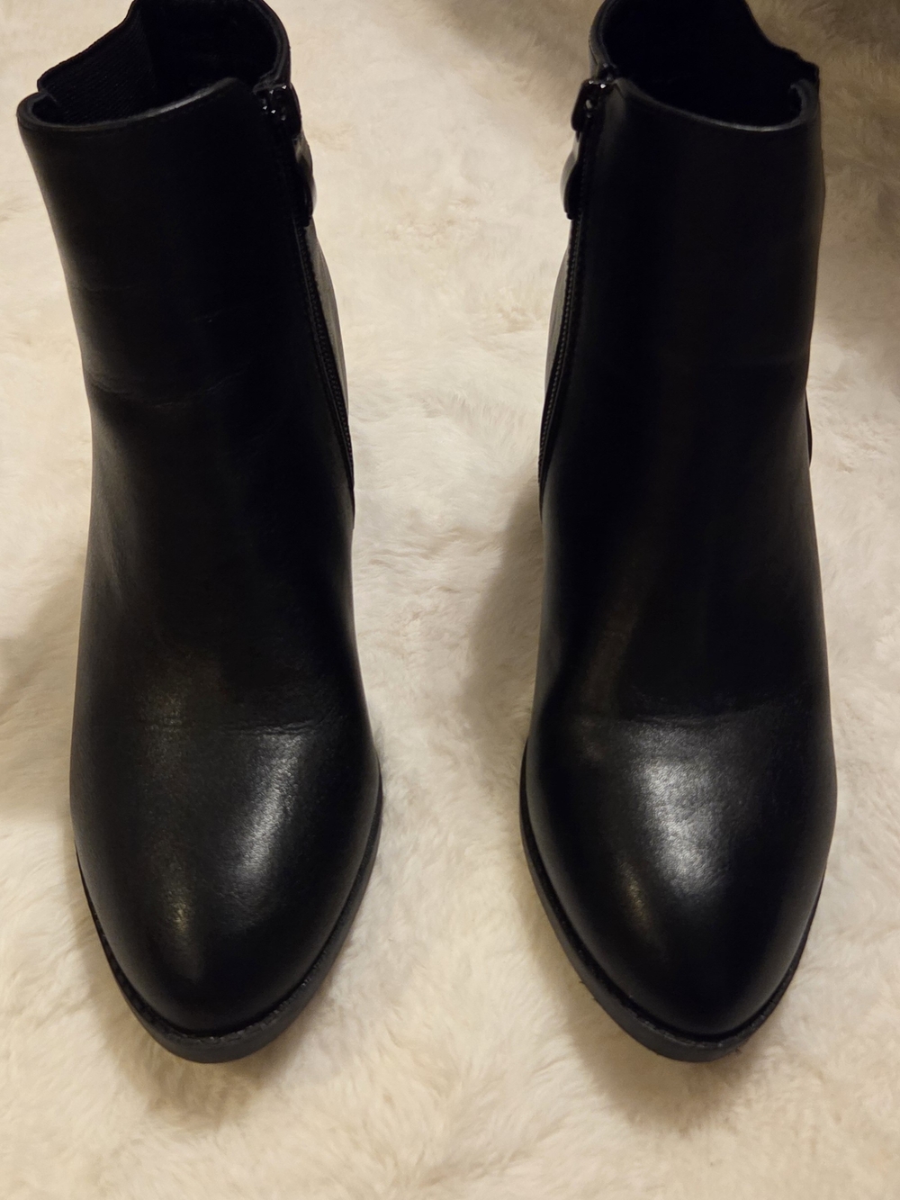 TOP Moda Black Pointed Toe Ankle Booties with Side Zip